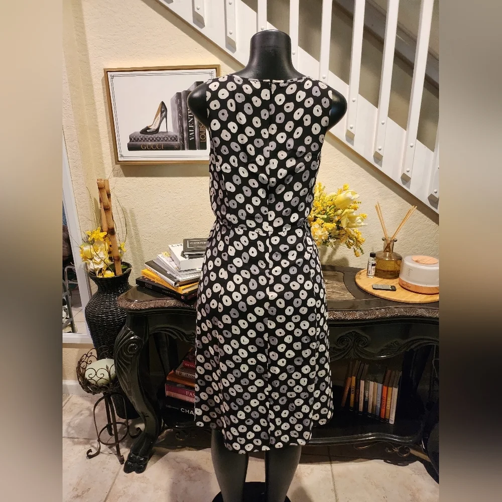 Tory Burch Ruffles Silk Dress size 6